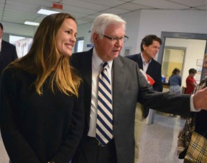 Actress Jennifer Garner and U.S. Rep Hal Rogers visit a school in Clay County. (Photo courtesy of U.S. Rep. Hal Rogers' office)