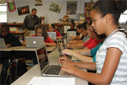 Embedded Image for: Technology goes to the head of the class (Owensboro-fifth-grade-distribution.jpg)